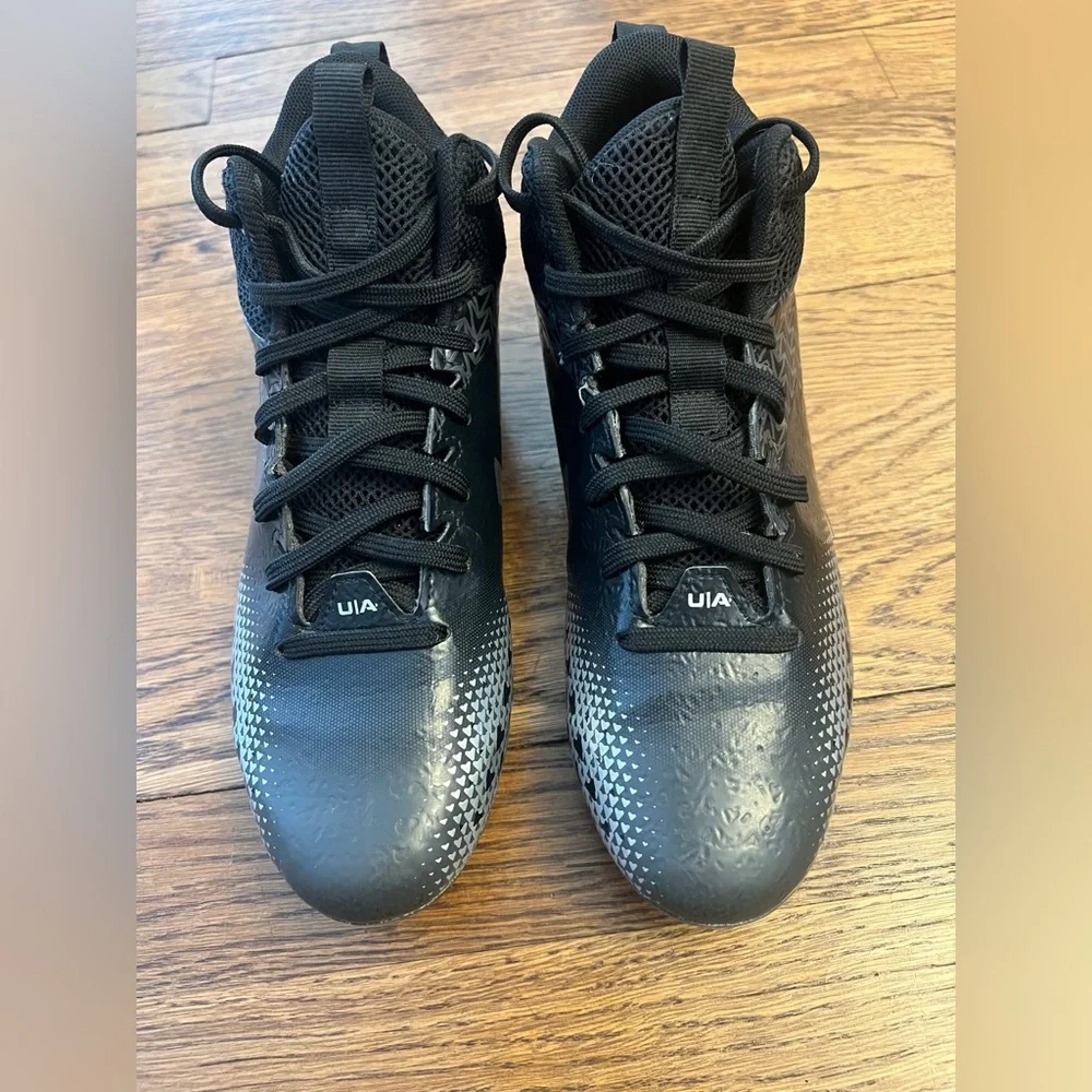 Under Armour Spotlight Franchise RM 2.0 Jr. Youth Cleats - Size 5.5Y - Picture 2 of 8